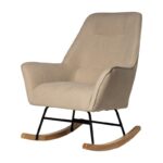 Mecedora de estilo nórdico con patín de madera y tejido color beige. El TAVOLINO