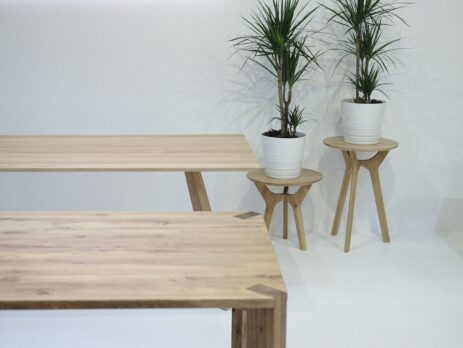 muebles de madera clara